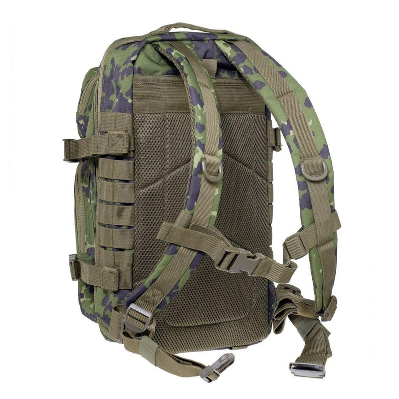 hiking daypack